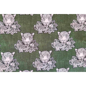 Baumwollstoff (feiner Popelin)  LEOPARDEN auf DUNKELGRÜN-MELANGE (Grundpreis € 6,00/m)